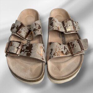 Birkenstock Arizona Sandal in Vintage Metallic Rose Copper Size 38/7 US